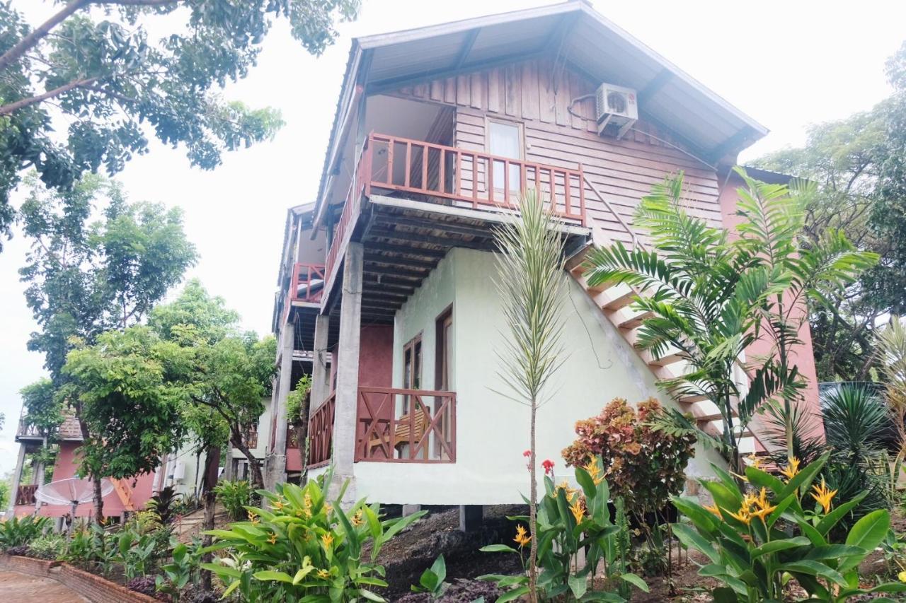 Reddoorz Syariah @ Sumur Tiga Beach Sabang Sabang  Εξωτερικό φωτογραφία